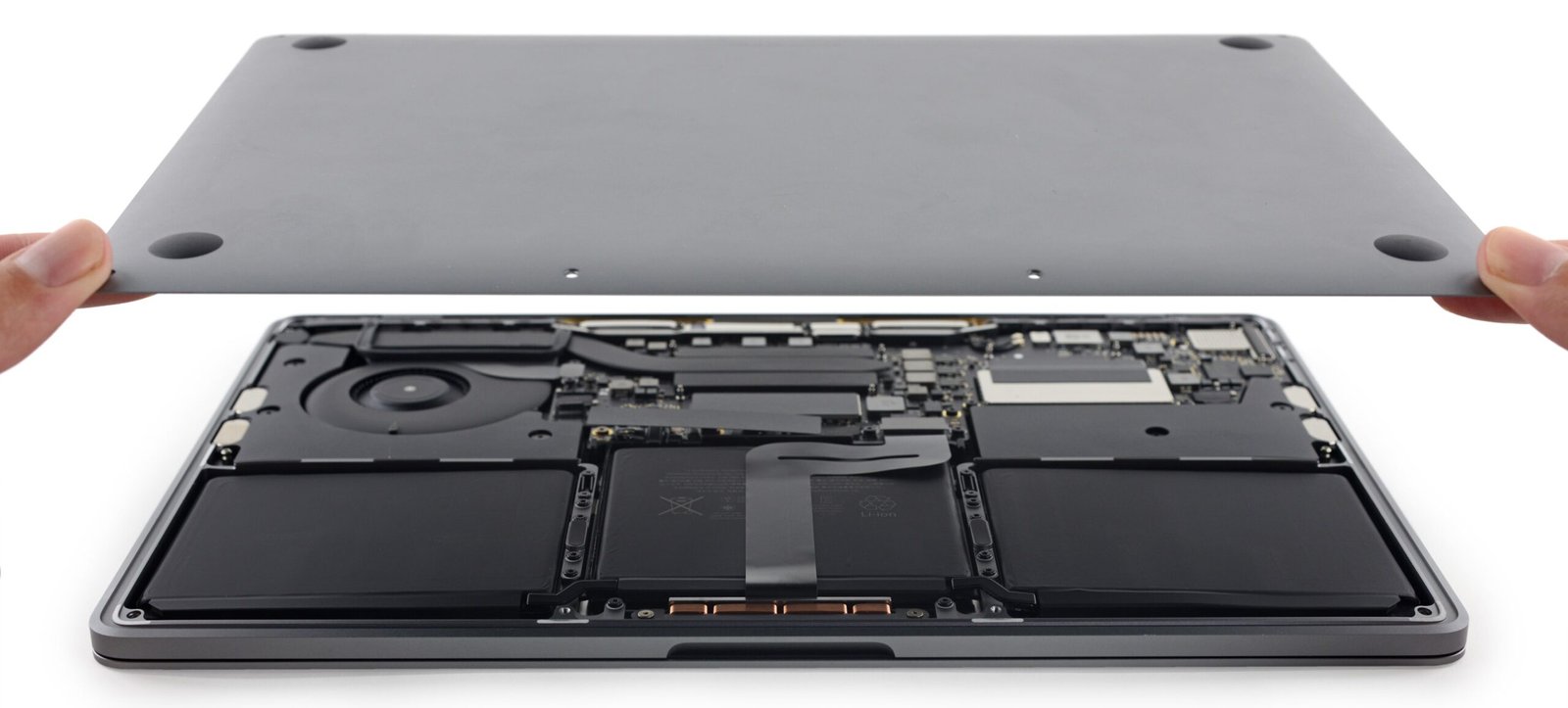 apple macBook pro battery replacement in abu dhabi